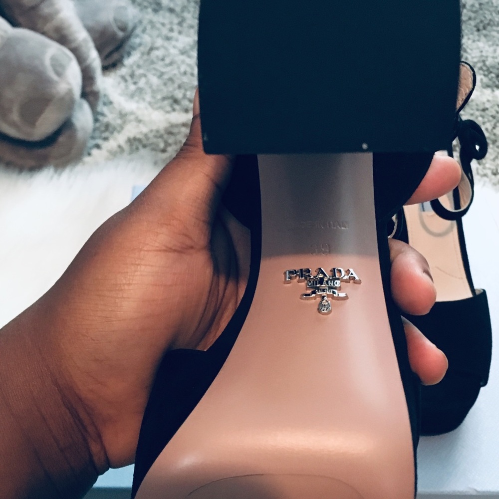 Open toe platform Prada heels - Picture 5 of 8